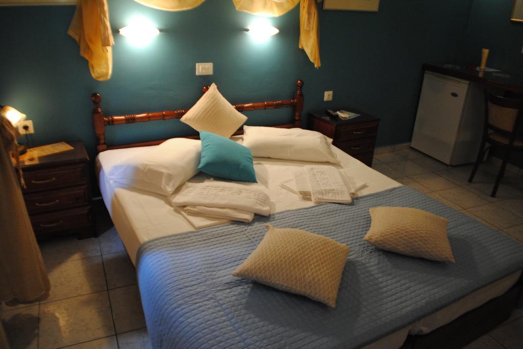 Traditional Idramon Hotel خانيا المظهر الخارجي الصورة