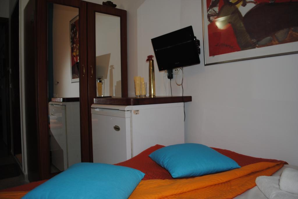 Traditional Idramon Hotel خانيا المظهر الخارجي الصورة